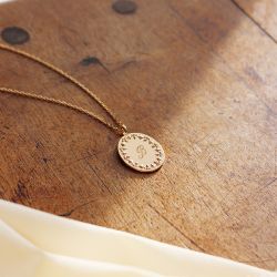 Médaille ovale plaqué or à personnaliser